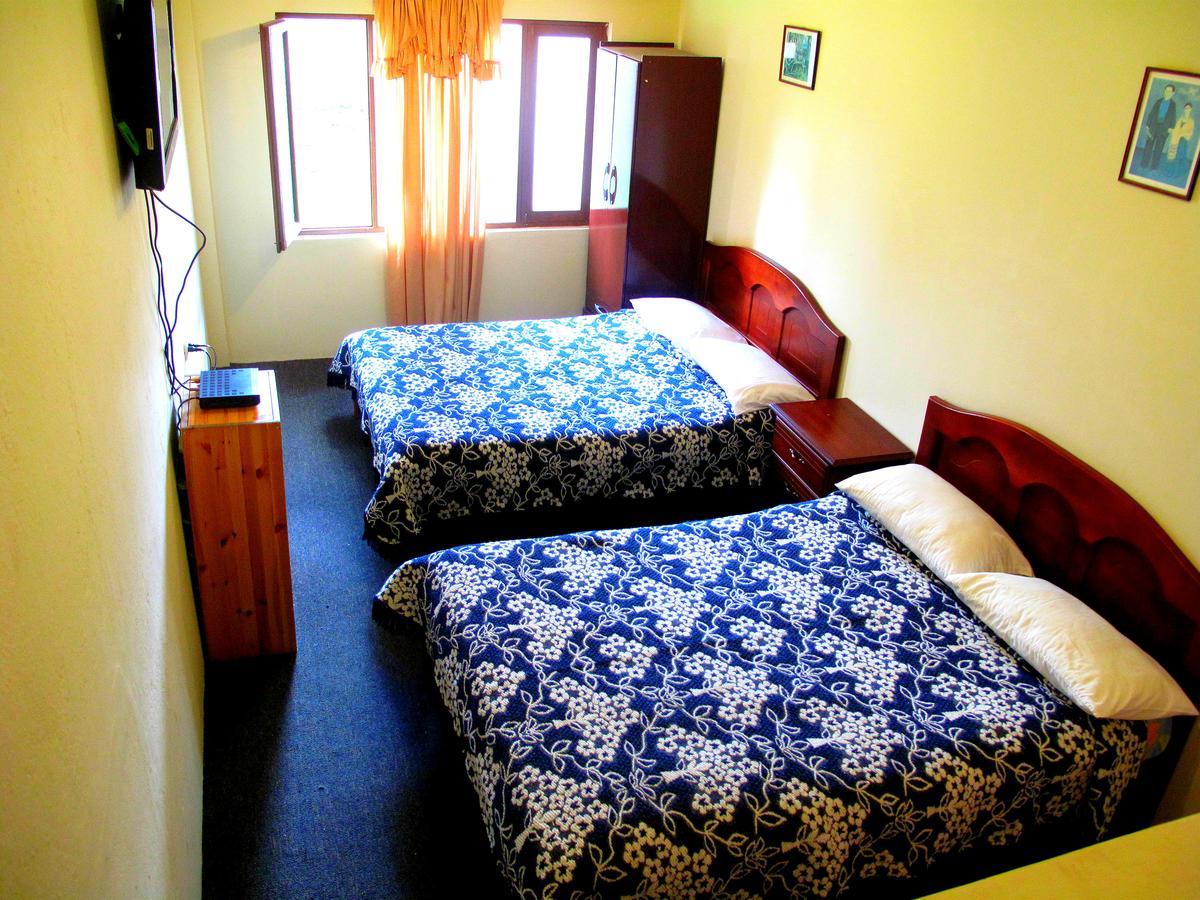 Aqua Hostal Mabel Cuenca Exteriér fotografie
