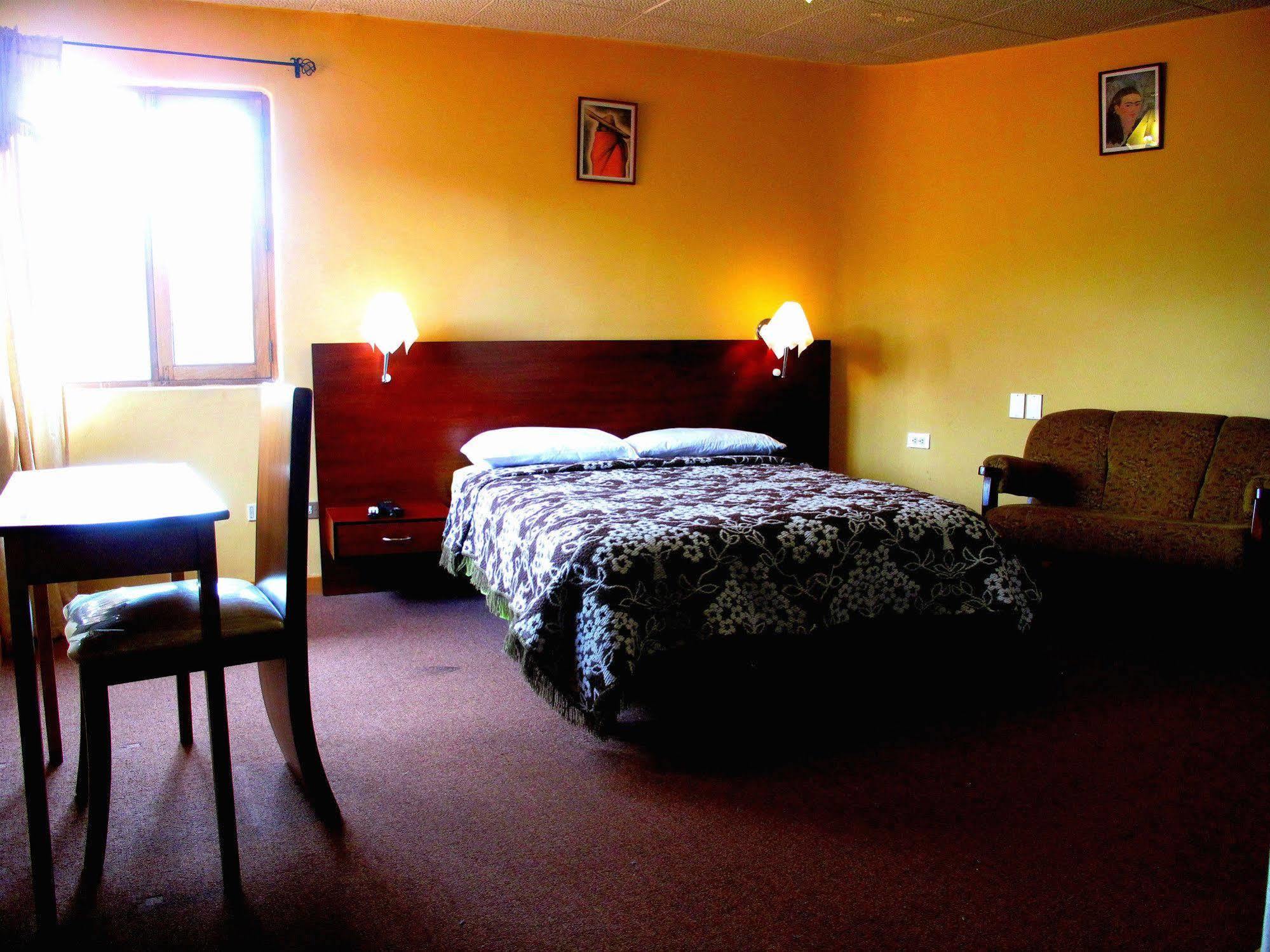 Aqua Hostal Mabel Cuenca Exteriér fotografie